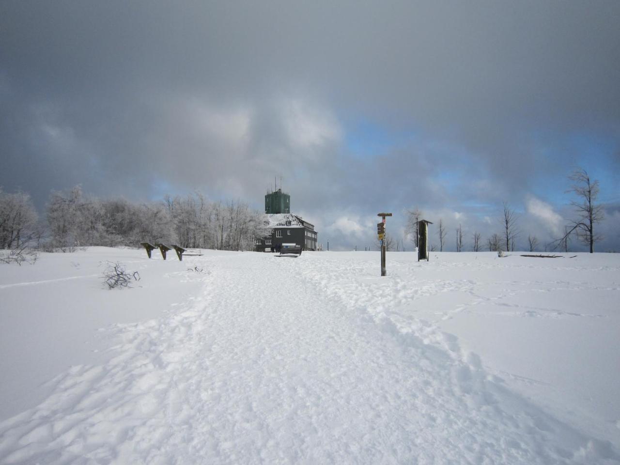 Ferienwohnungen Landgasthof Gilsbach Winterberg Eksteriør bilde